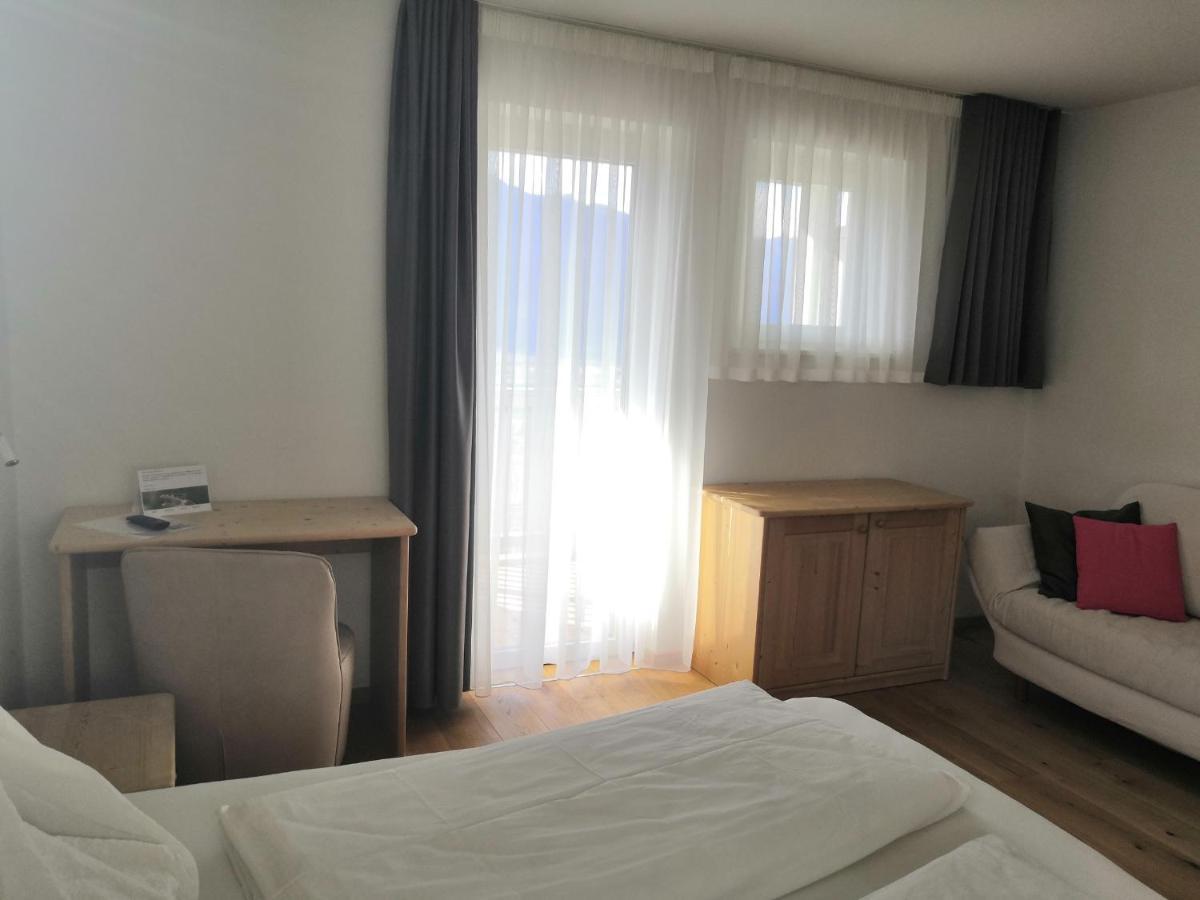 Burgunderhof Villa Монтаня Екстериор снимка