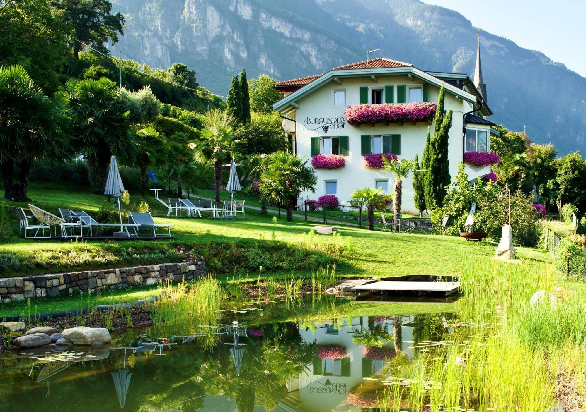 Burgunderhof Villa Монтаня Екстериор снимка