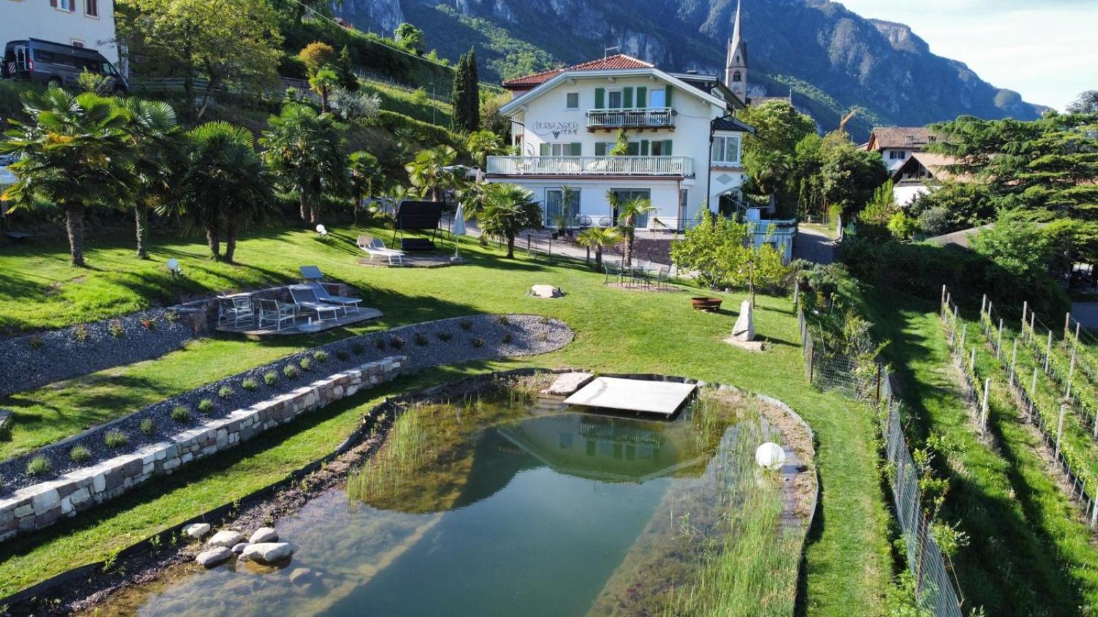 Burgunderhof Villa Монтаня Екстериор снимка