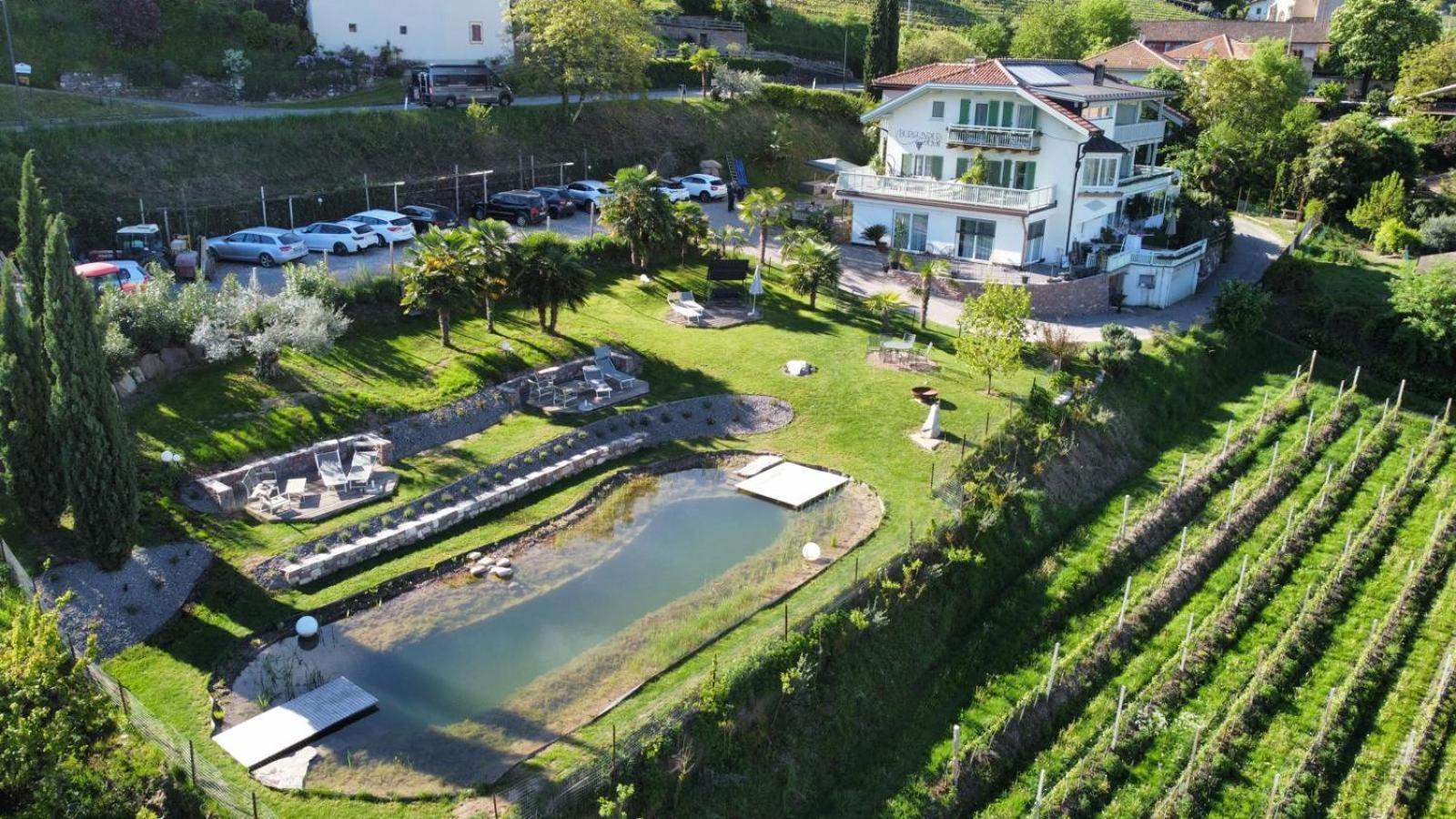 Burgunderhof Villa Монтаня Екстериор снимка