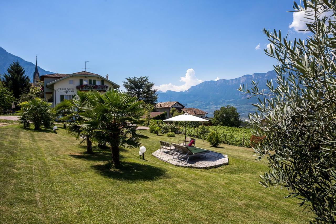 Burgunderhof Villa Монтаня Екстериор снимка